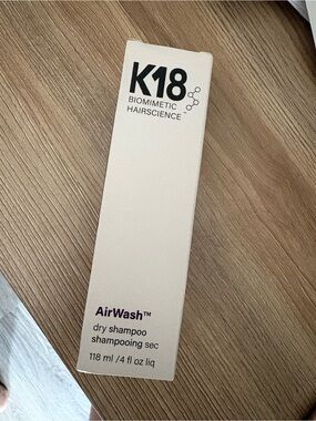 K18 airwash dry shampoo